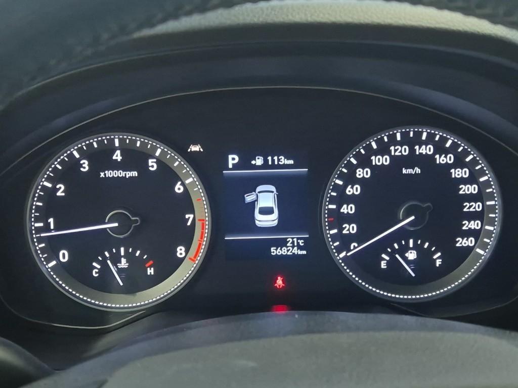 HYUNDAI Grandeur - Vista 6