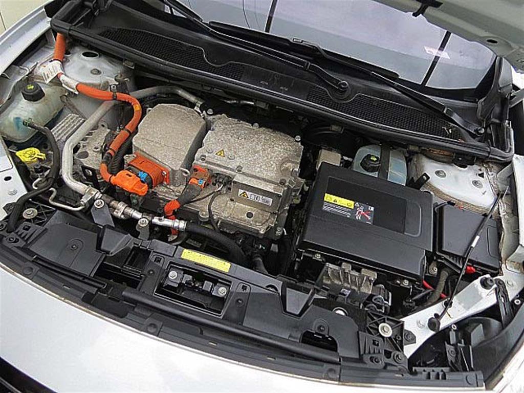 SAMSUNG SM3 2017 Blanco - Importación desde Corea - HF Imports Iquique - Foto 10