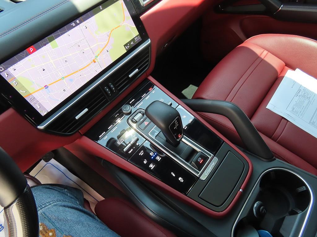 Porsche Cayenne - Vista 10