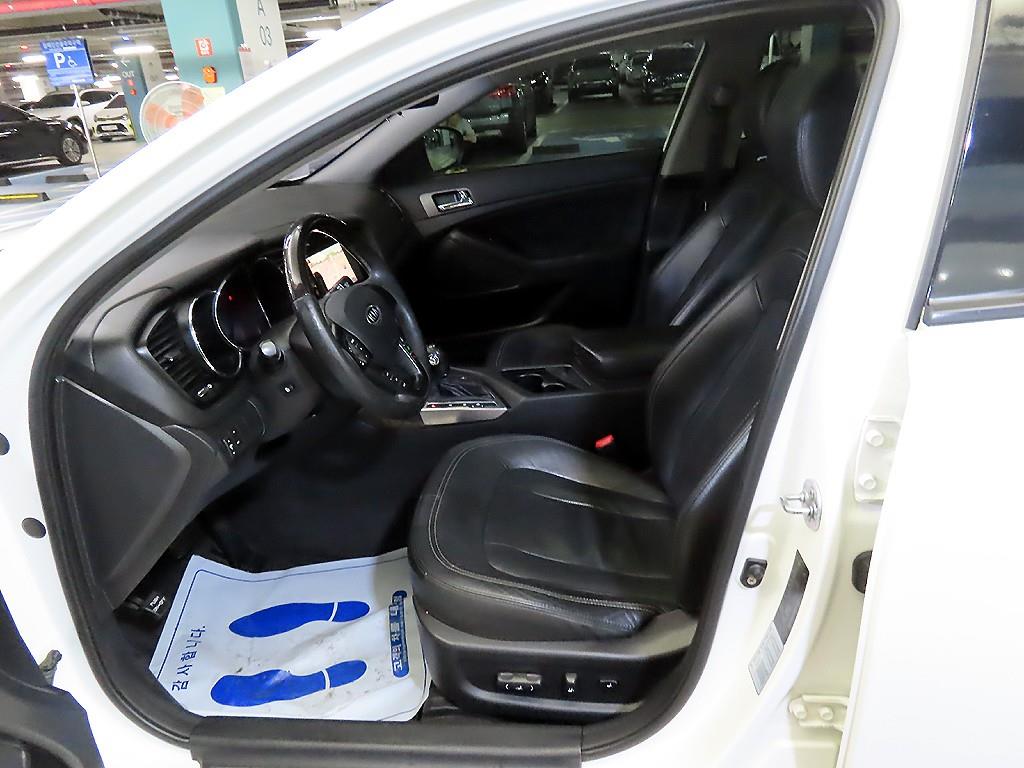 KIA K5 - Vista 6