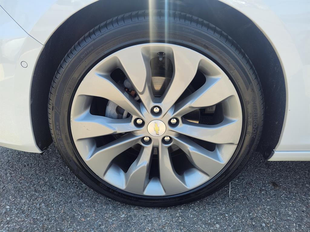 Chevrolet Malibu - Vista 12