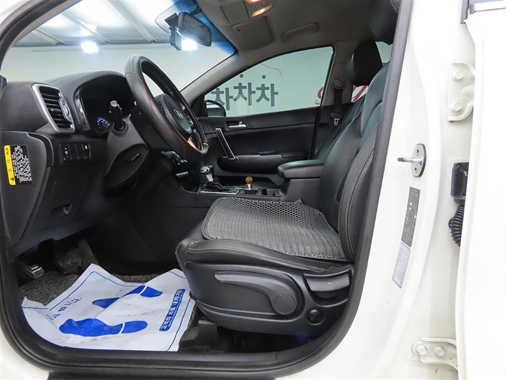 KIA Sportage - Vista 5