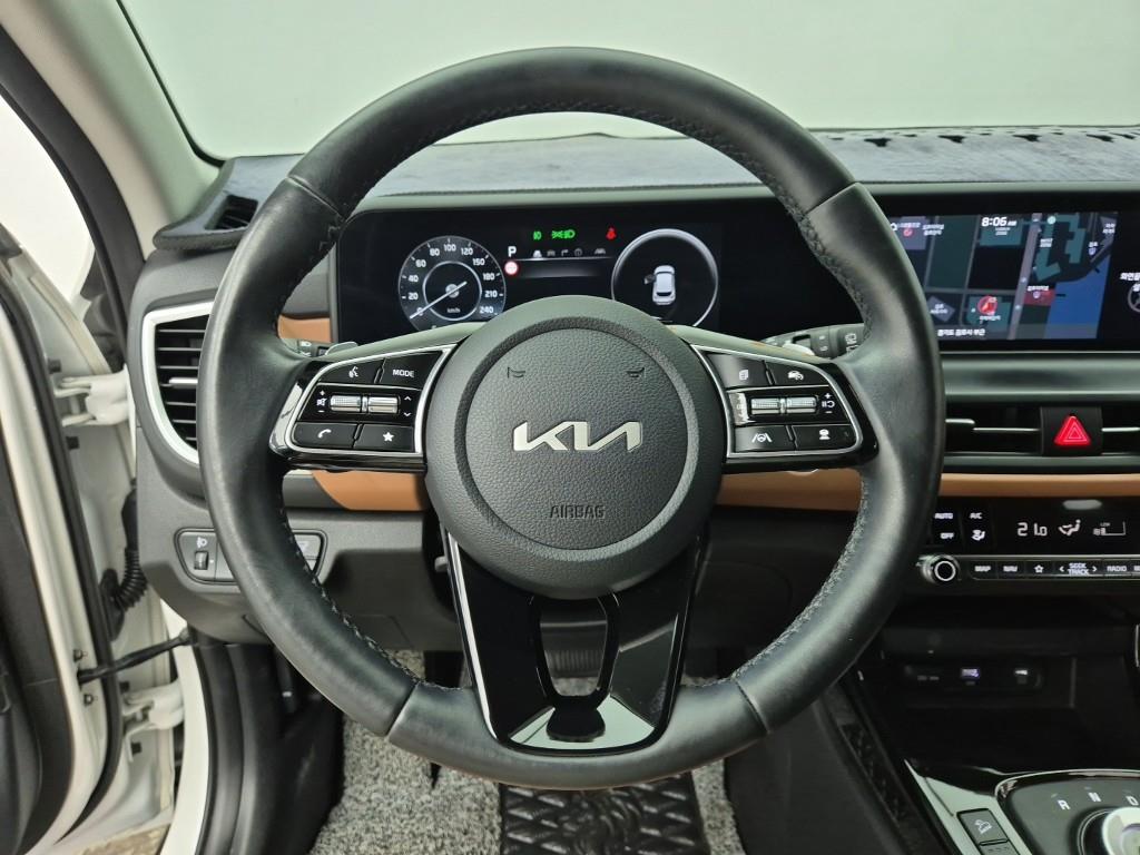 KIA Seltos - Vista 9