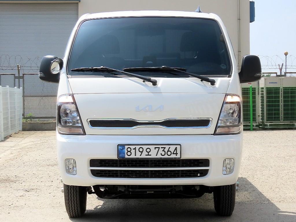 Small Truck Cargo (small) 2026 Blanco - Importación desde Corea - HF Imports Iquique - Foto 1