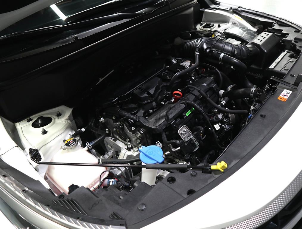 KIA Seltos - Vista 6