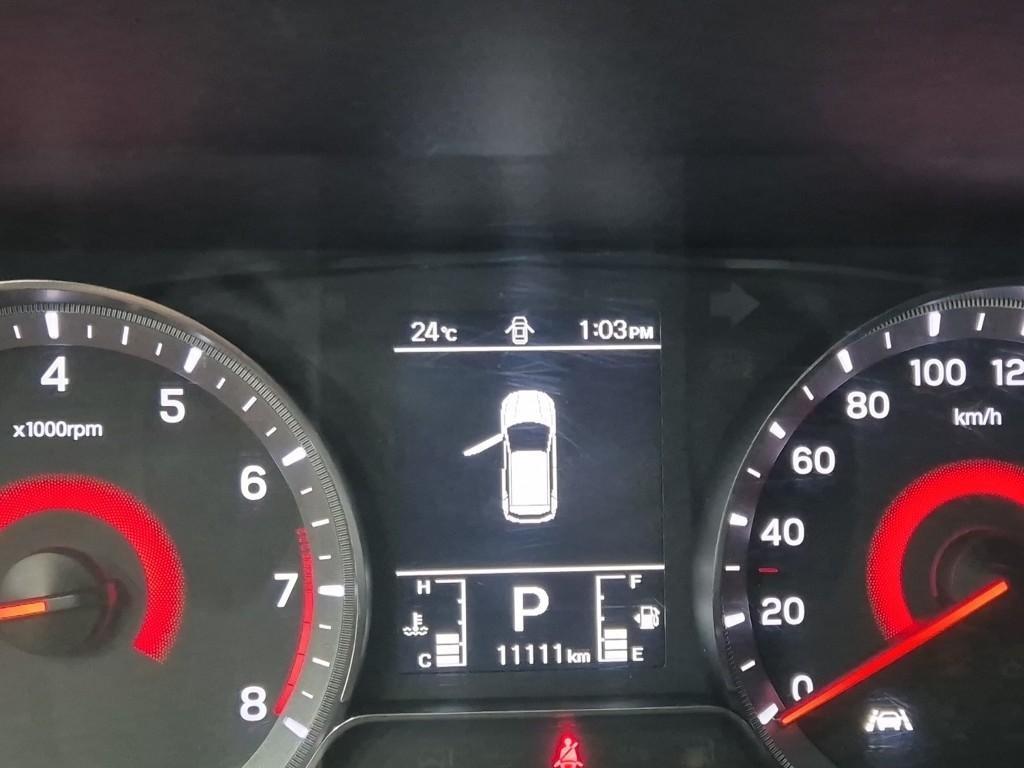 Ssangyong Tivoli - Vista 6