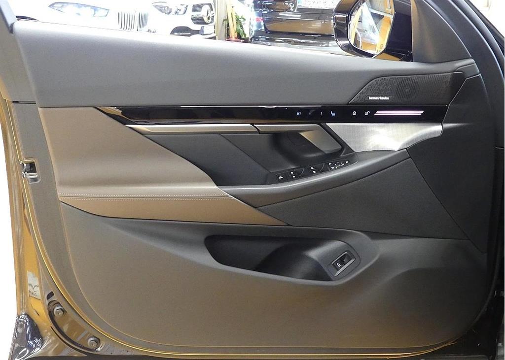 BMW 5 Series - Vista 11
