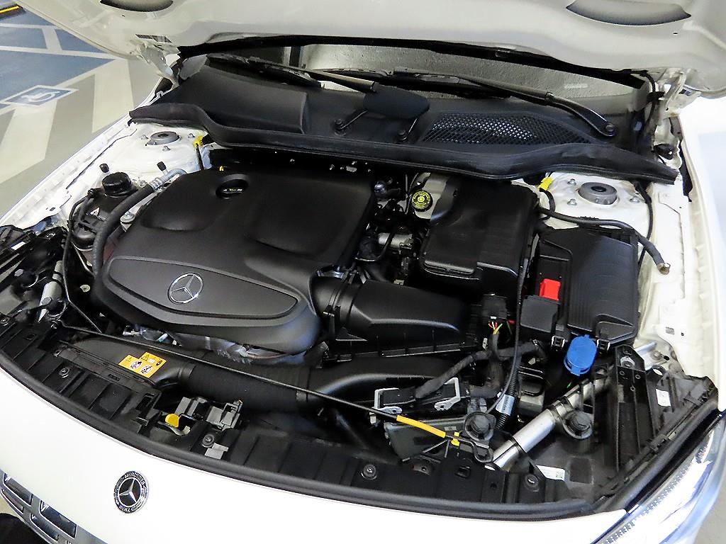 Mercedes Benz GLA Class 2019 Blanco - Importación desde Corea - HF Imports Iquique - Foto 19