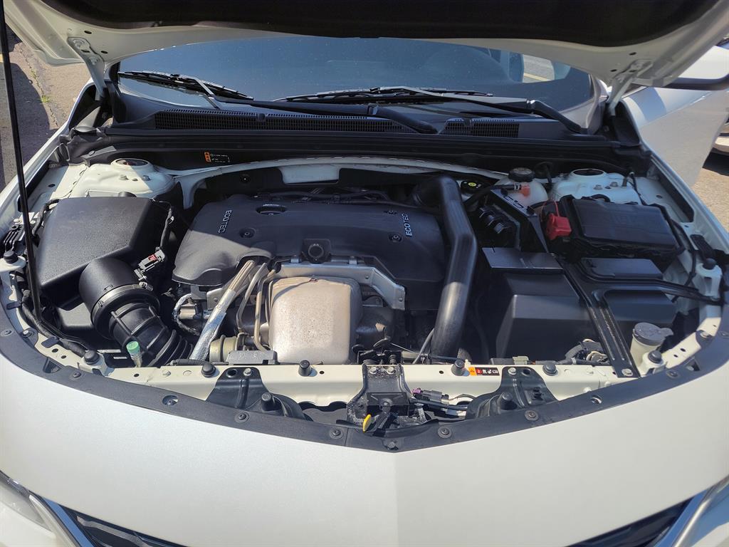Chevrolet Malibu 2017 Blanco - Importación desde Corea - HF Imports Iquique - Foto 13