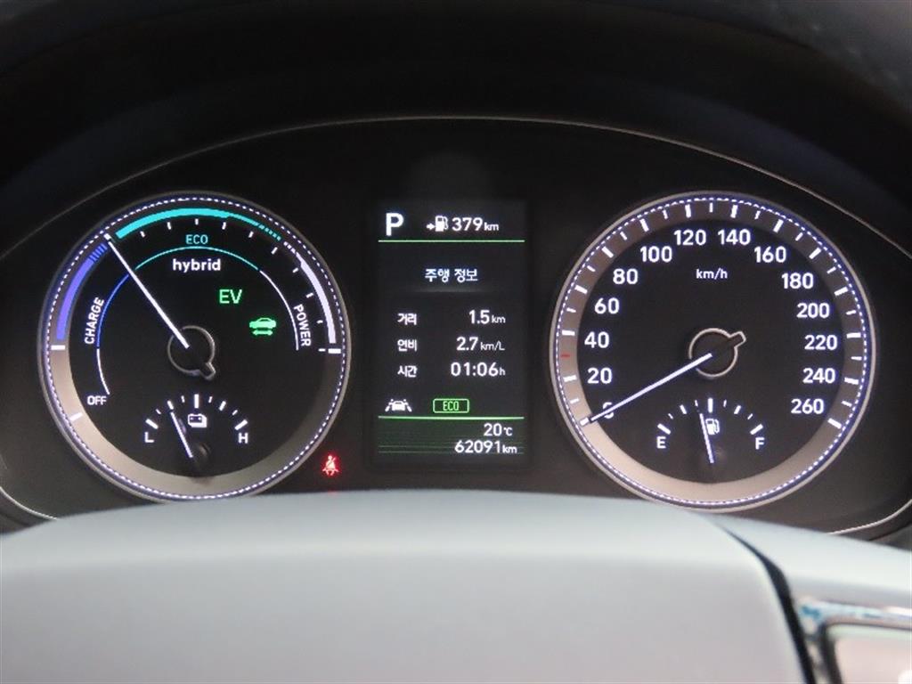 HYUNDAI Grandeur - Vista 9