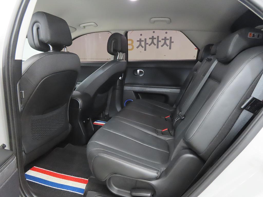 HYUNDAI Ioniq 5 - Vista 6