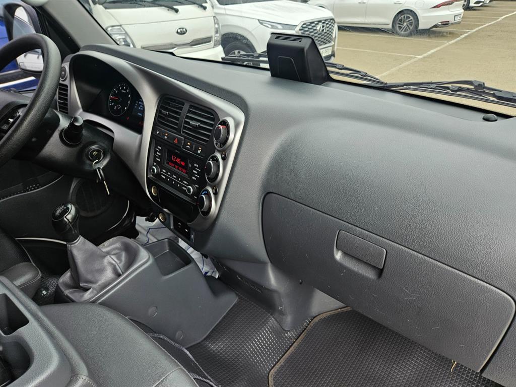 Small Truck Normal Box(High Deck) 2022 Blanco - Importación desde Corea - HF Imports Iquique - Foto 18