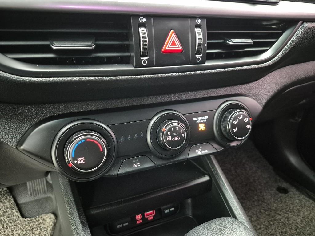 KIA K3 - Vista 10