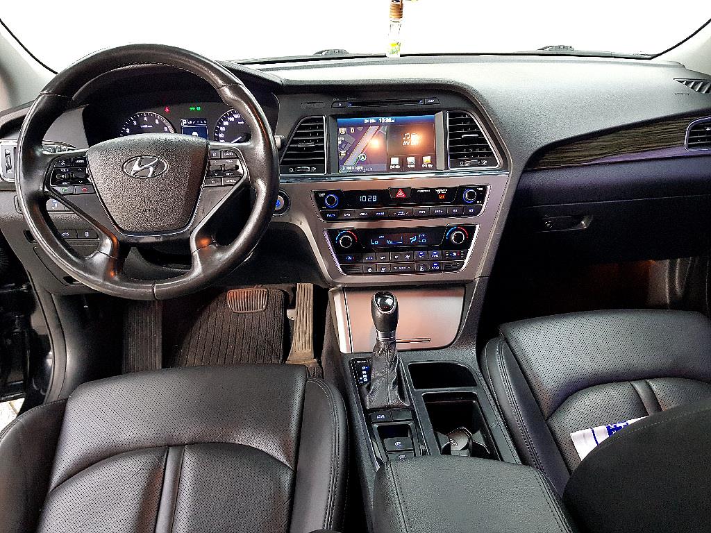 HYUNDAI Sonata - Vista 5