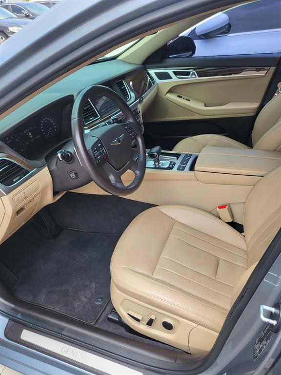 Genesis G80 - Vista 2