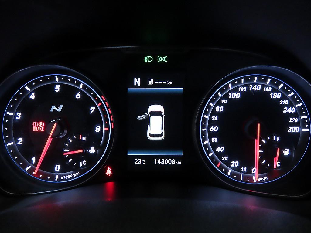 HYUNDAI Veloster - Vista 9
