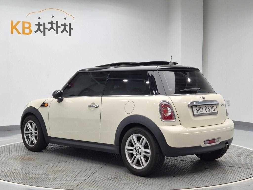 Mini Cooper - Vista 2
