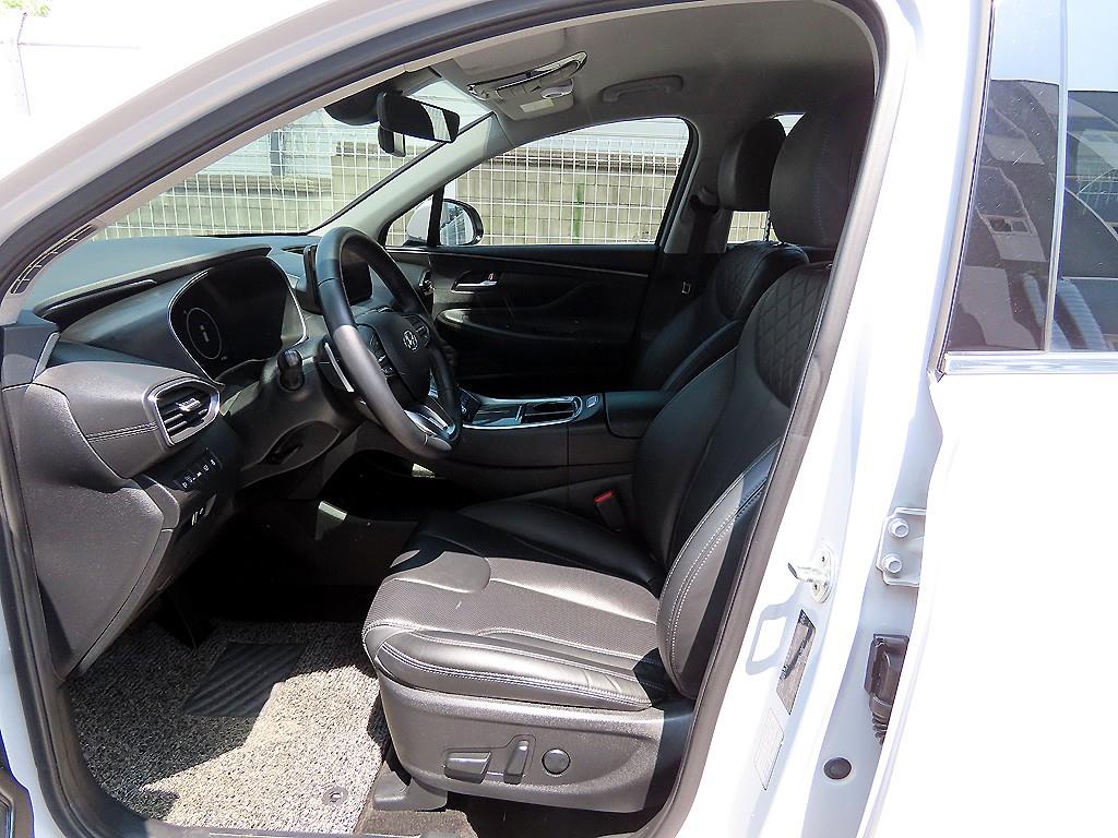 HYUNDAI Santa Fe - Vista 5