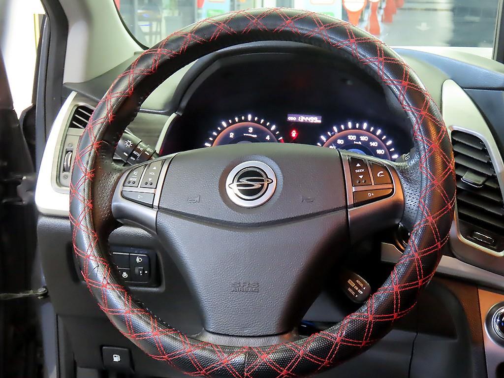 Ssangyong Korando - Vista 8