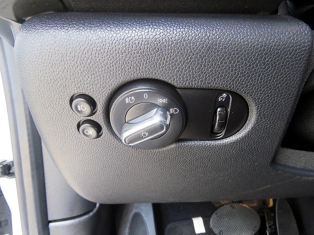 Mini Cooper - Vista 10