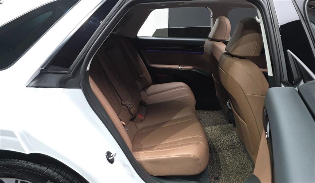 HYUNDAI Grandeur 2025 Blanco - Importación desde Corea - HF Imports Iquique - Foto 13