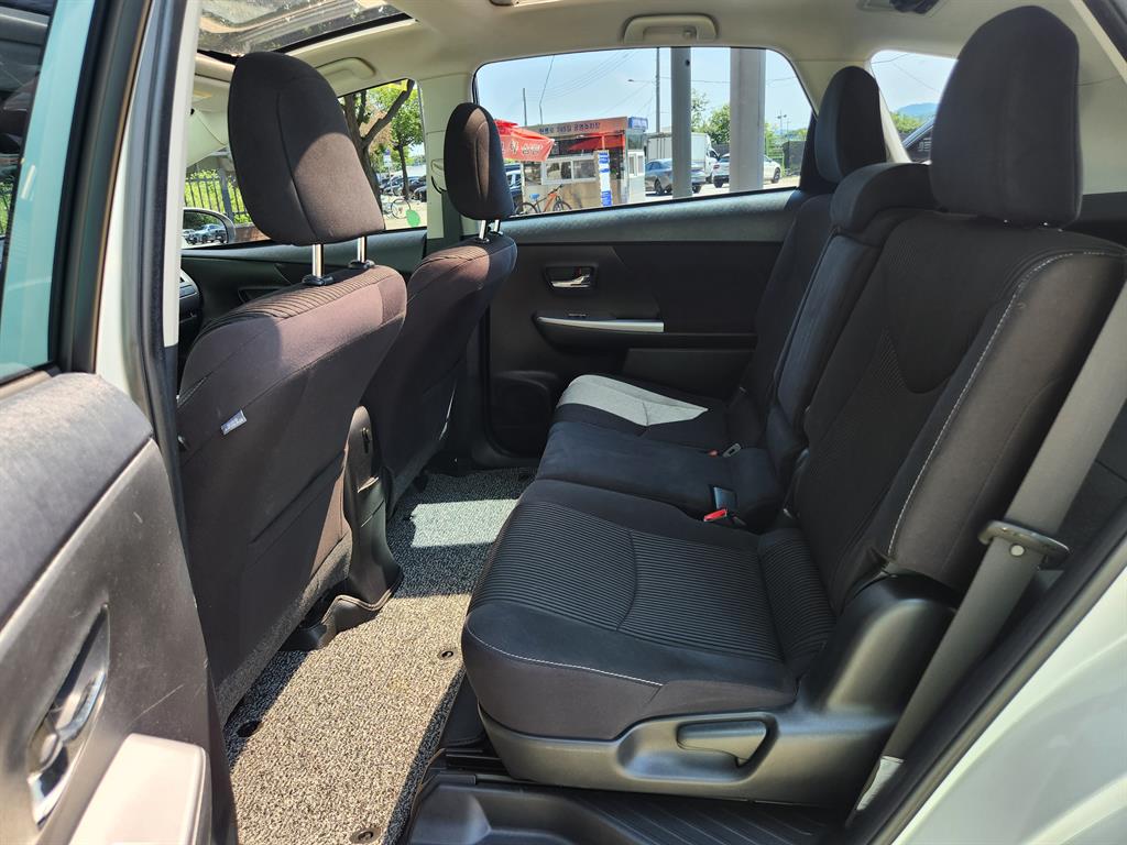 Toyota Prius - Vista 11