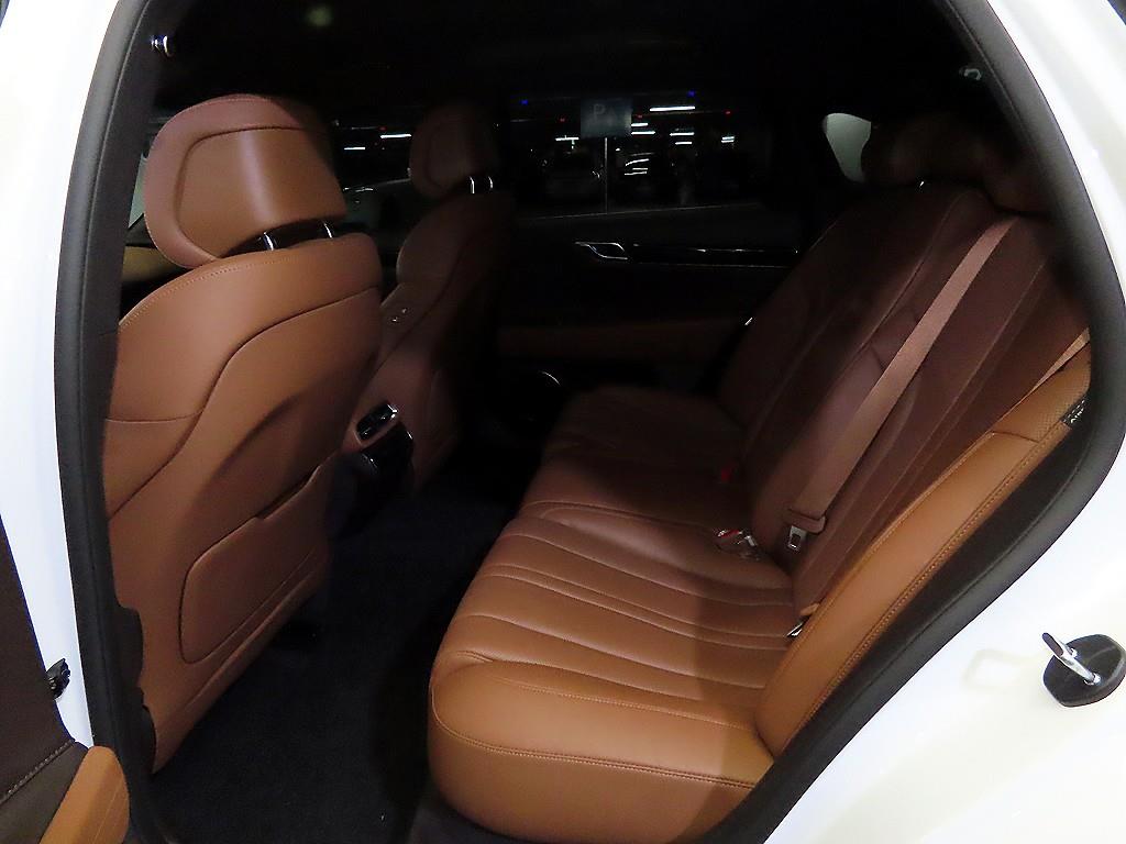 Genesis G80 - Vista 7