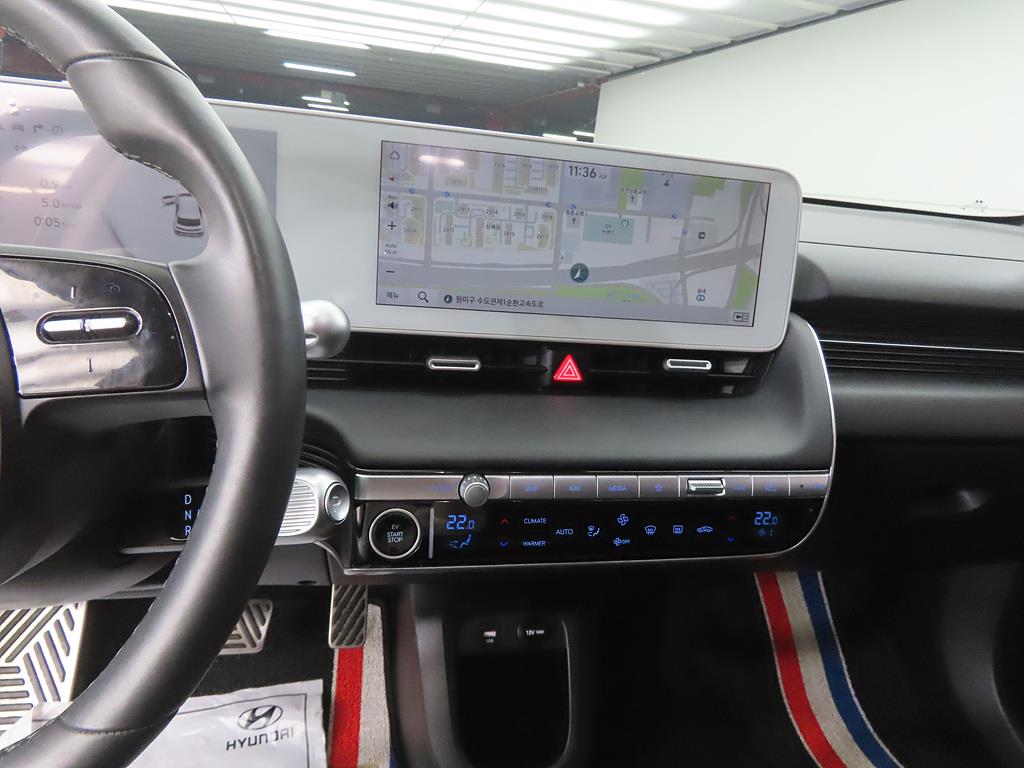 HYUNDAI Ioniq 5 - Vista 10