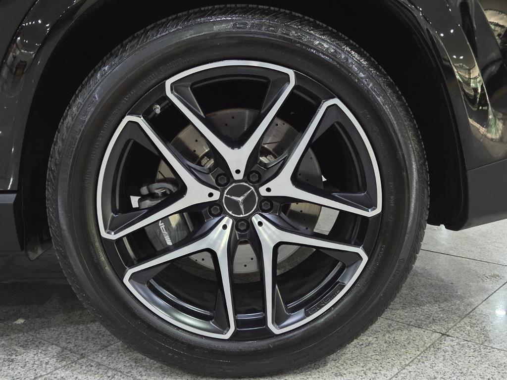 Mercedes Benz GLE Class 2023 Negro - Importación desde Corea - HF Imports Iquique - Foto 20