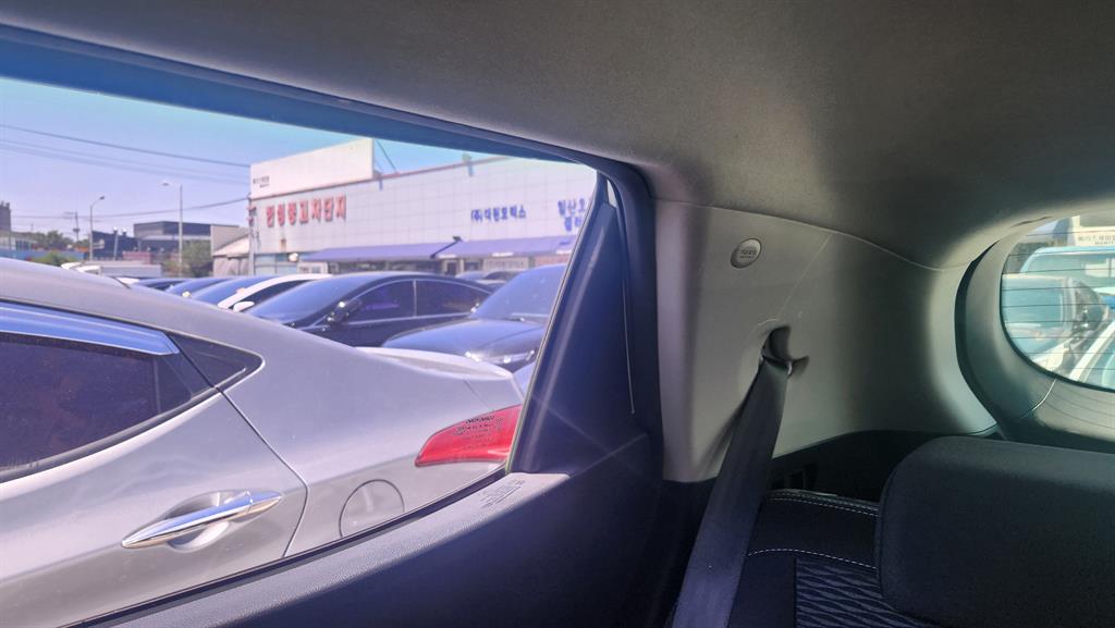 Ssangyong Tivoli 2017 Blanco - Importación desde Corea - HF Imports Iquique - Foto 14