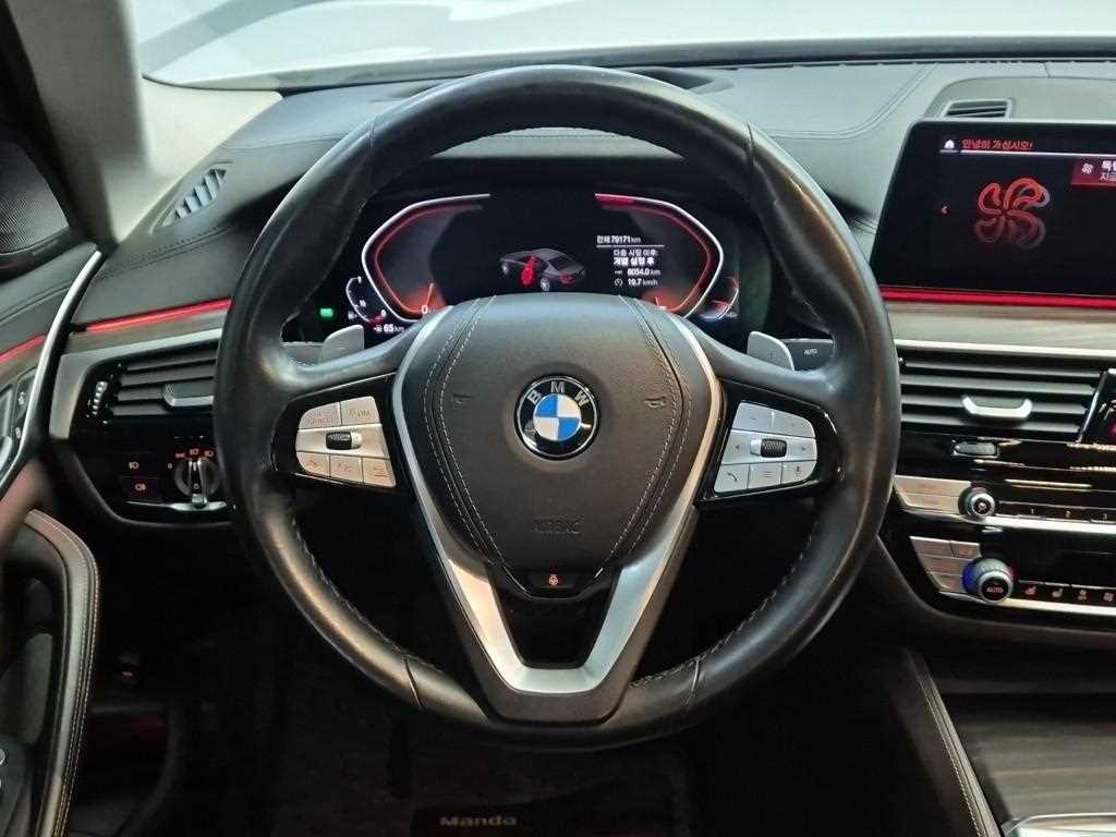 BMW 5 Series - Vista 9