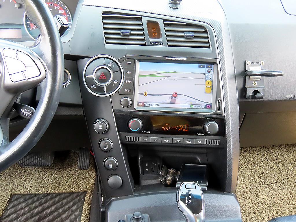 Ssangyong Korando - Vista 11