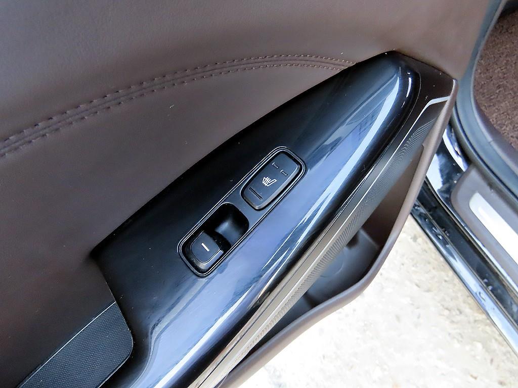 KIA K7 2016 Negro - Importación desde Corea - HF Imports Iquique - Foto 16
