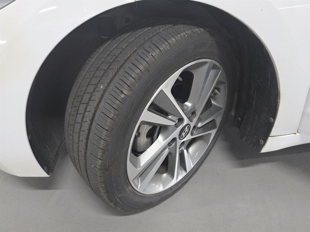 HYUNDAI Avante 2018 Blanco - Importación desde Corea - HF Imports Iquique - Foto 19