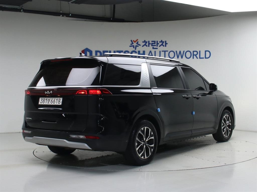 KIA Carnival - Vista 2