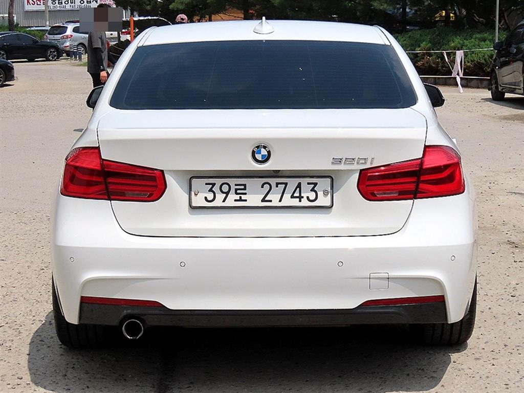 BMW 3 series - Vista 4
