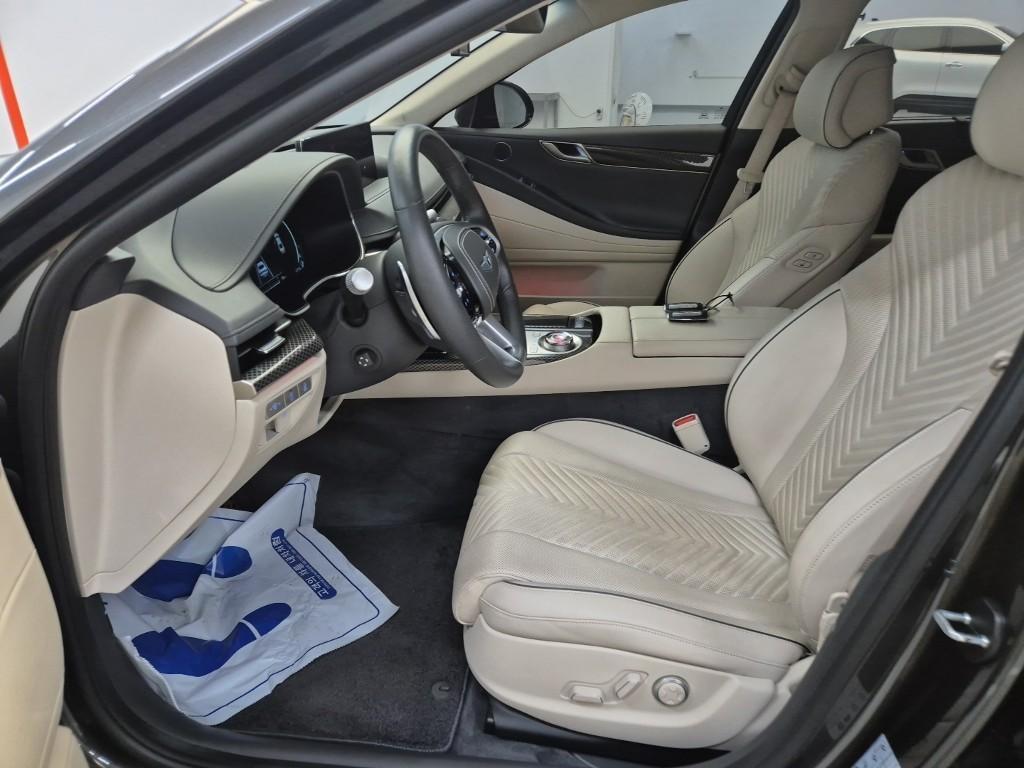Genesis G80 - Vista 11