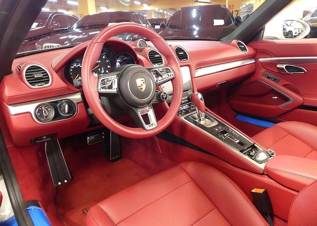 Porsche 718 - Vista 4