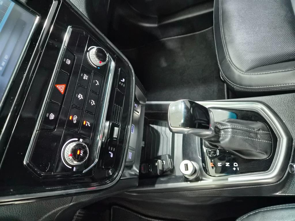 Ssangyong Tivoli 2020 Blanco - Importación desde Corea - HF Imports Iquique - Foto 15