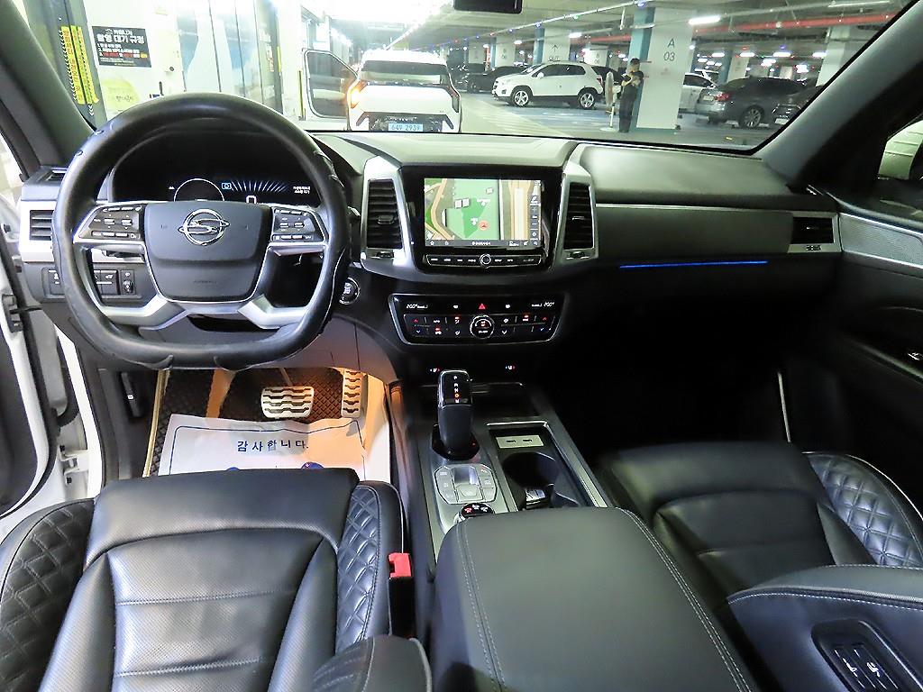 Ssangyong Rexton - Vista 10