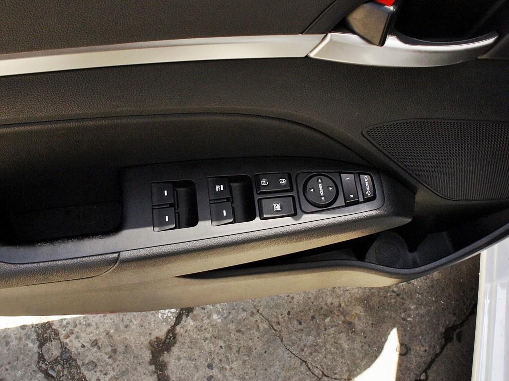 HYUNDAI Avante 2019 Blanco - Importación desde Corea - HF Imports Iquique - Foto 14