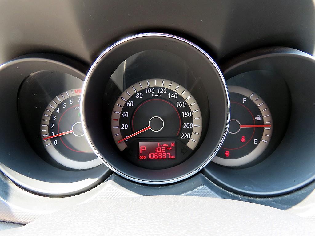 KIA Forte - Vista 9