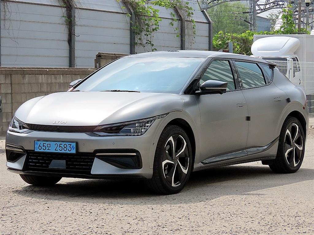 KIA EV6 - Vista 2