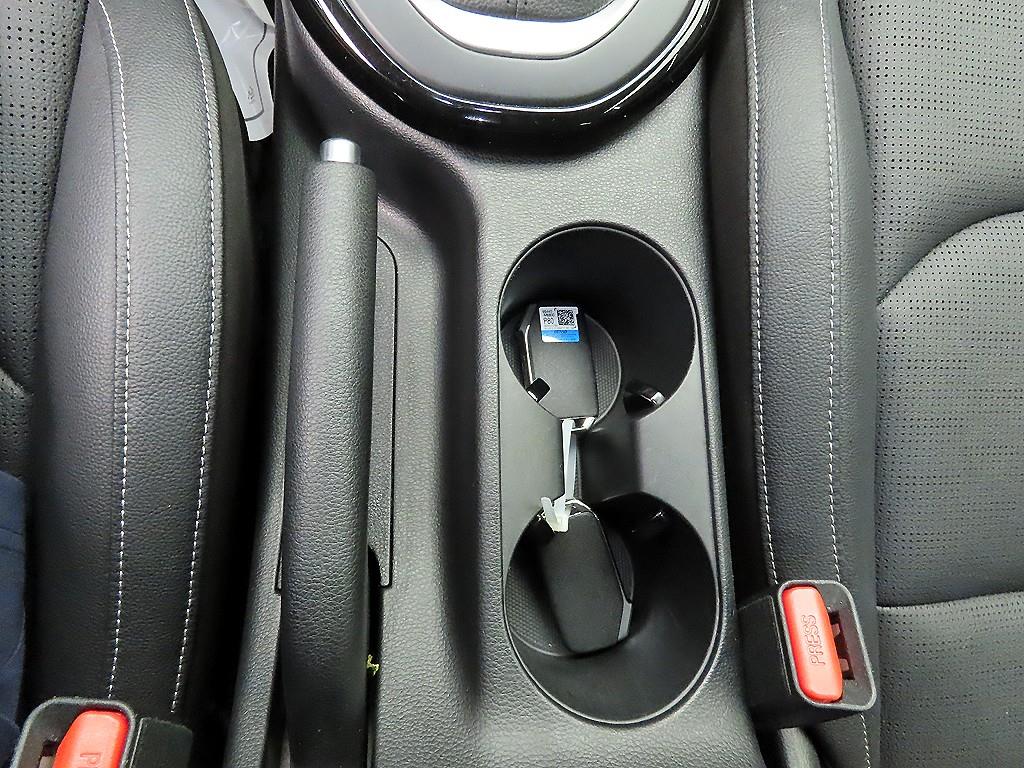 KIA K3 2023 Blanco - Importación desde Corea - HF Imports Iquique - Foto 14