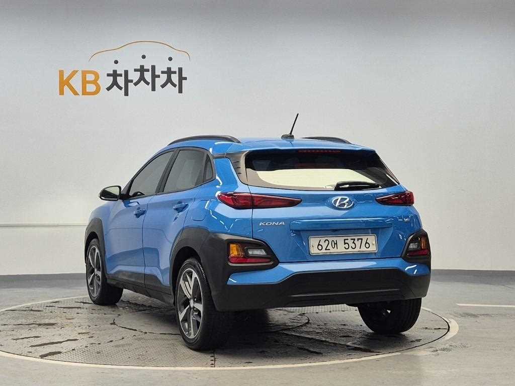 HYUNDAI Kona - Vista 2