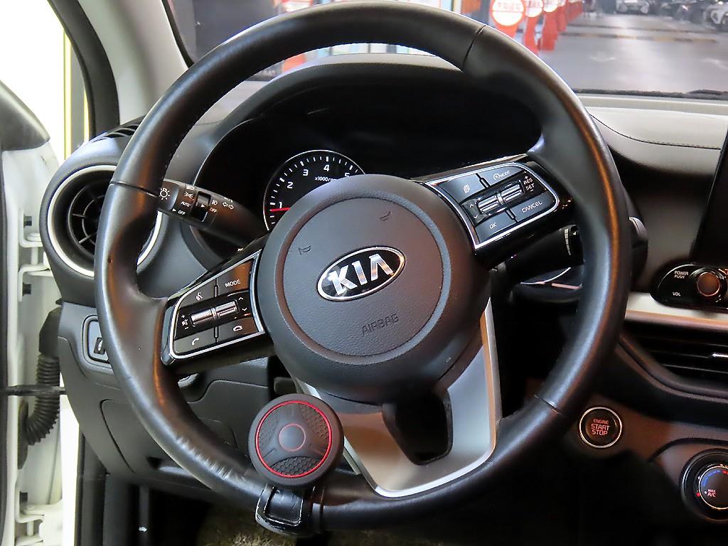 KIA K3 - Vista 8