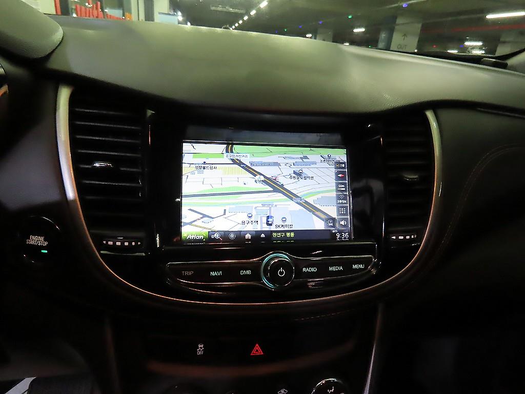 Chevrolet Trax 2019 Negro - Importación desde Corea - HF Imports Iquique - Foto 13