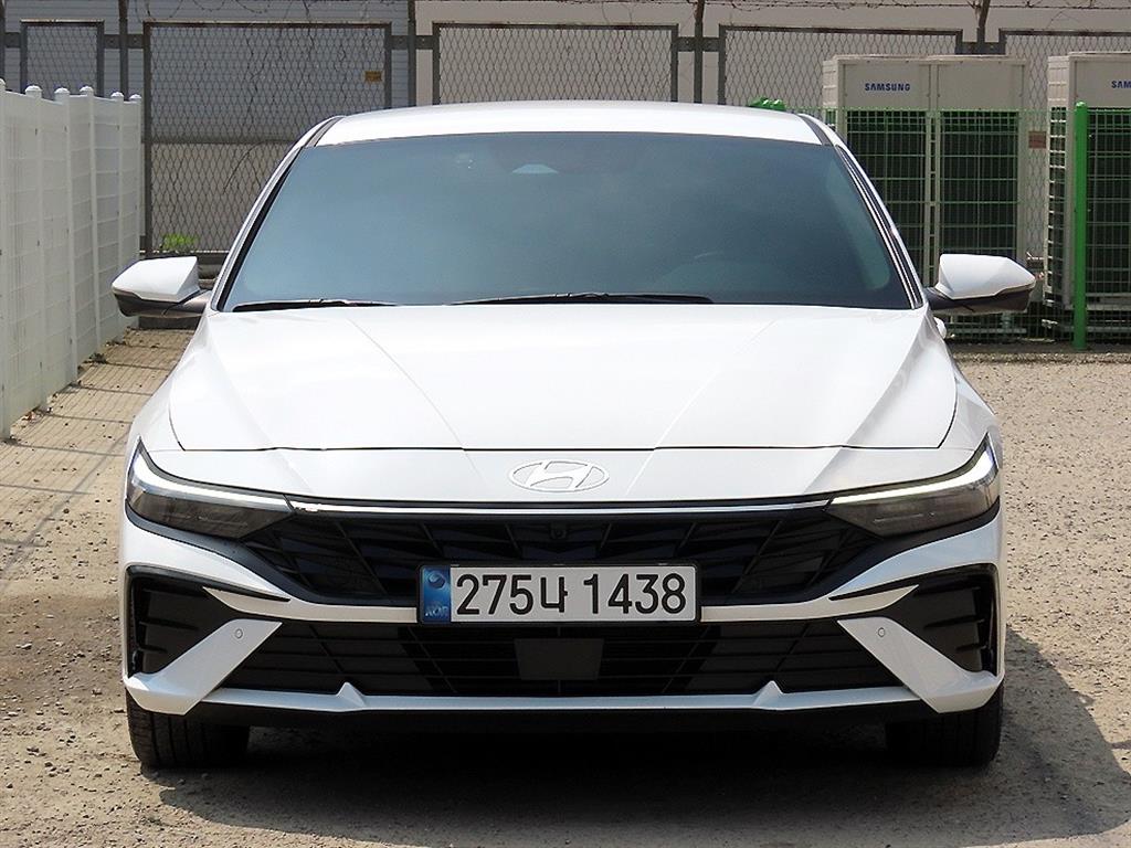 HYUNDAI Avante 2026 Blanco - Importación desde Corea - HF Imports Iquique - Foto 1