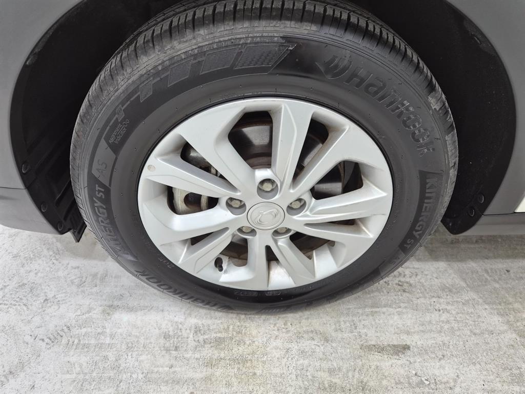 Ssangyong Tivoli 2020 Blanco - Importación desde Corea - HF Imports Iquique - Foto 17