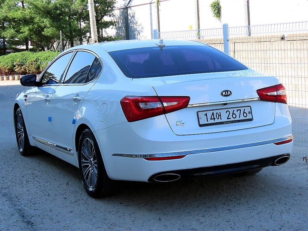 KIA K7 - Vista 3